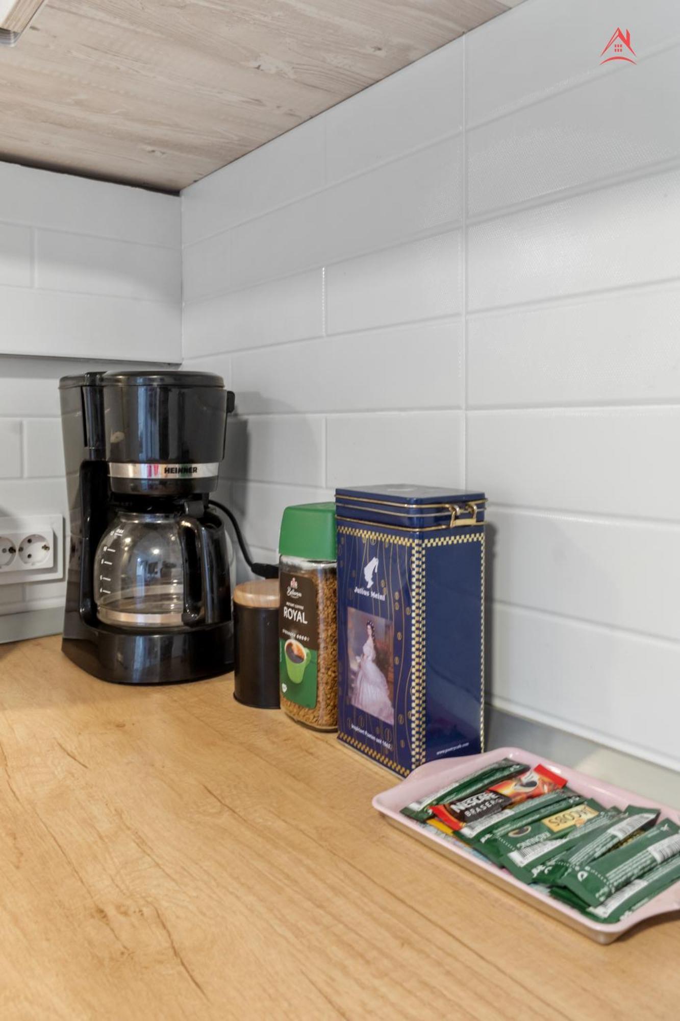 Central Town Cosy Apartment Bucharest Luaran gambar