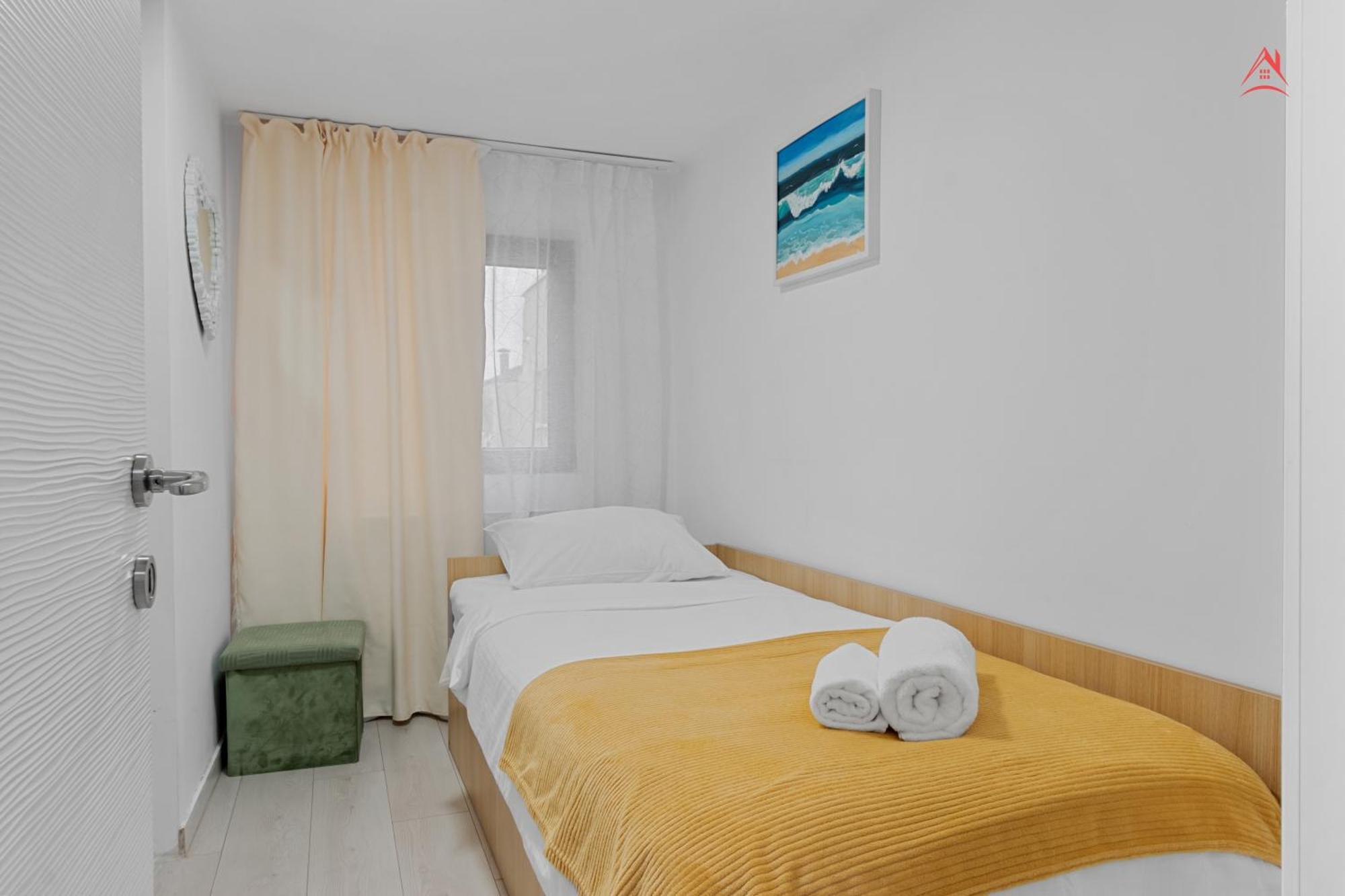 Central Town Cosy Apartment Bucharest Luaran gambar