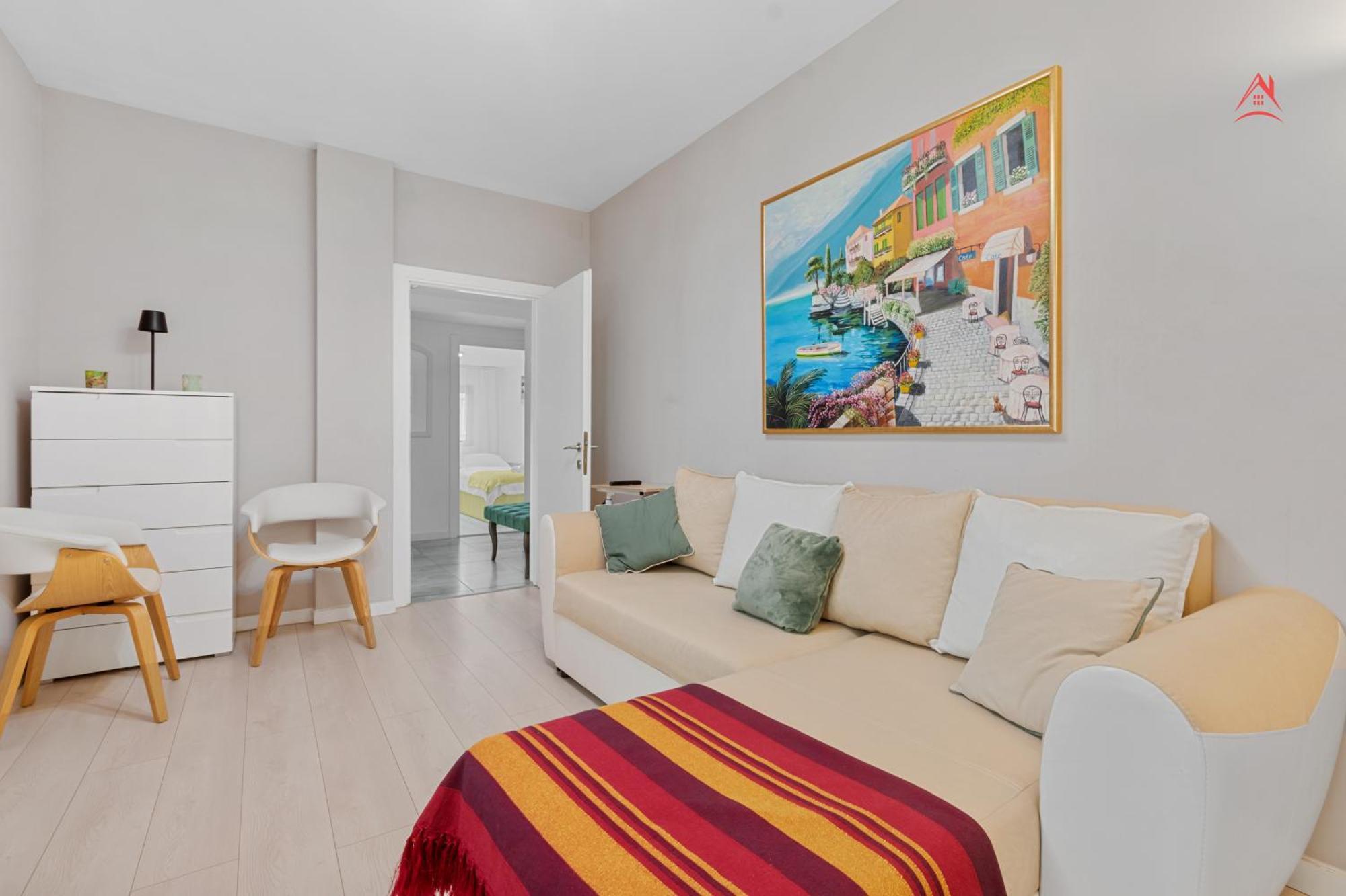 Central Town Cosy Apartment Bucharest Luaran gambar